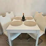 20th Floor Luxury - River & Castle View דירה *