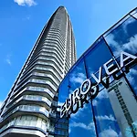 20th Floor Luxury - River & Castle View * Μπρατισλάβα